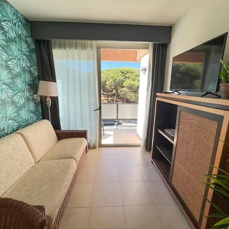 On Family Apartment *