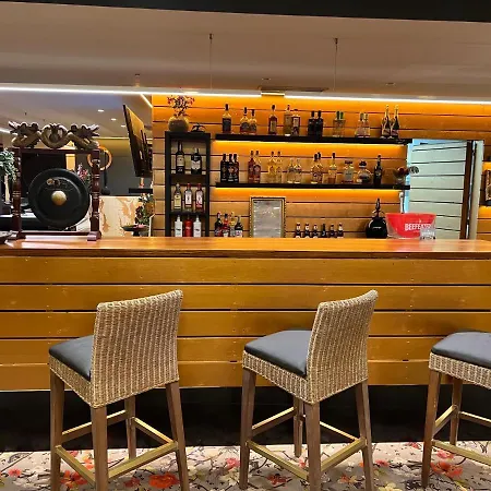 On Family * Islantilla